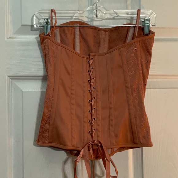 Charlotte Russe Peach Corset Tank Top - Picture 2 of 4